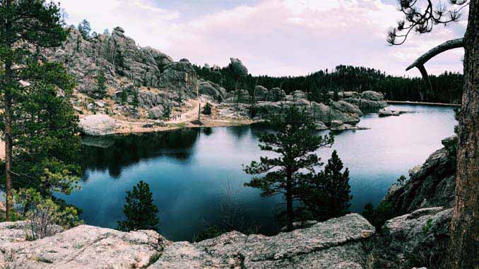 Landscape - Lake And Mountains