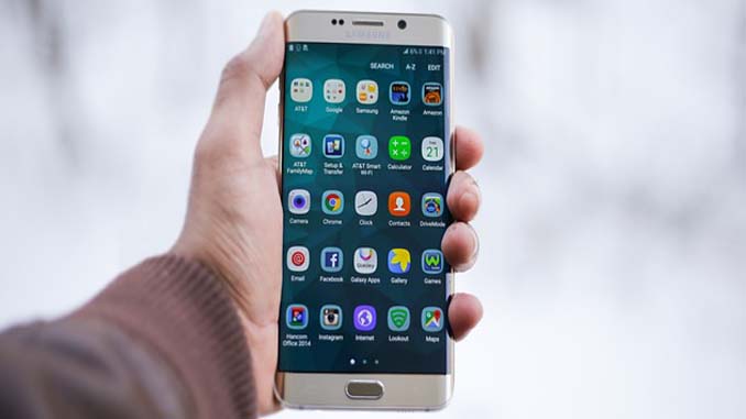 Cellphone Displaying Icons